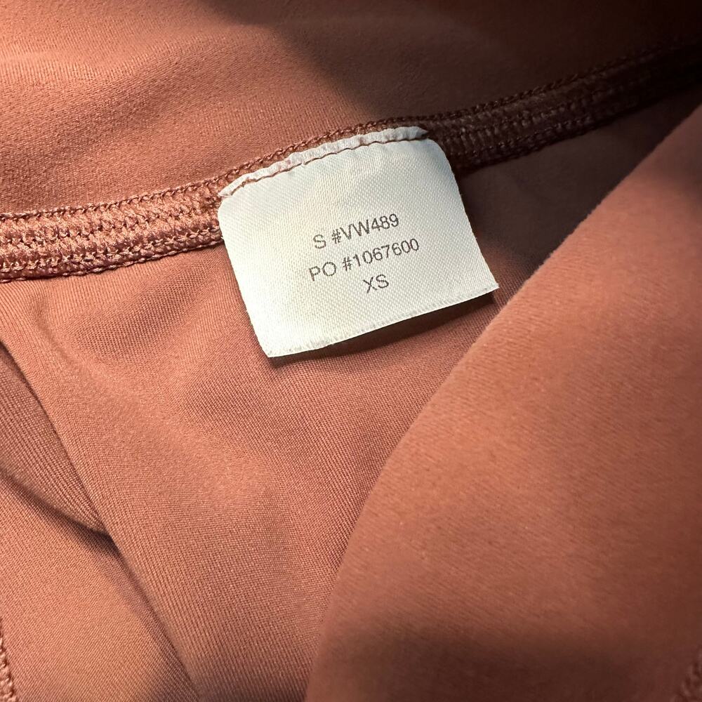 Vuori Daily Wide Leg Pants in Hazelnut Size XS - Picture 4 of 6